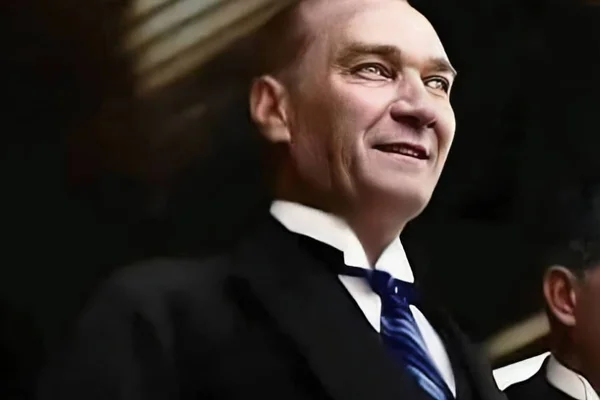 Cahile ve Haine İnat: Zafer, İnananlarındır