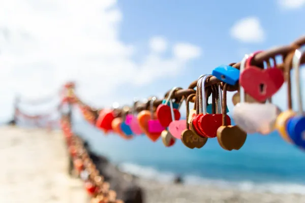 Bacanak mıyız, Sevgili mi?: Modern Aşkların Tanımsız Sefaleti